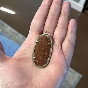 Kendra Scott Earring!